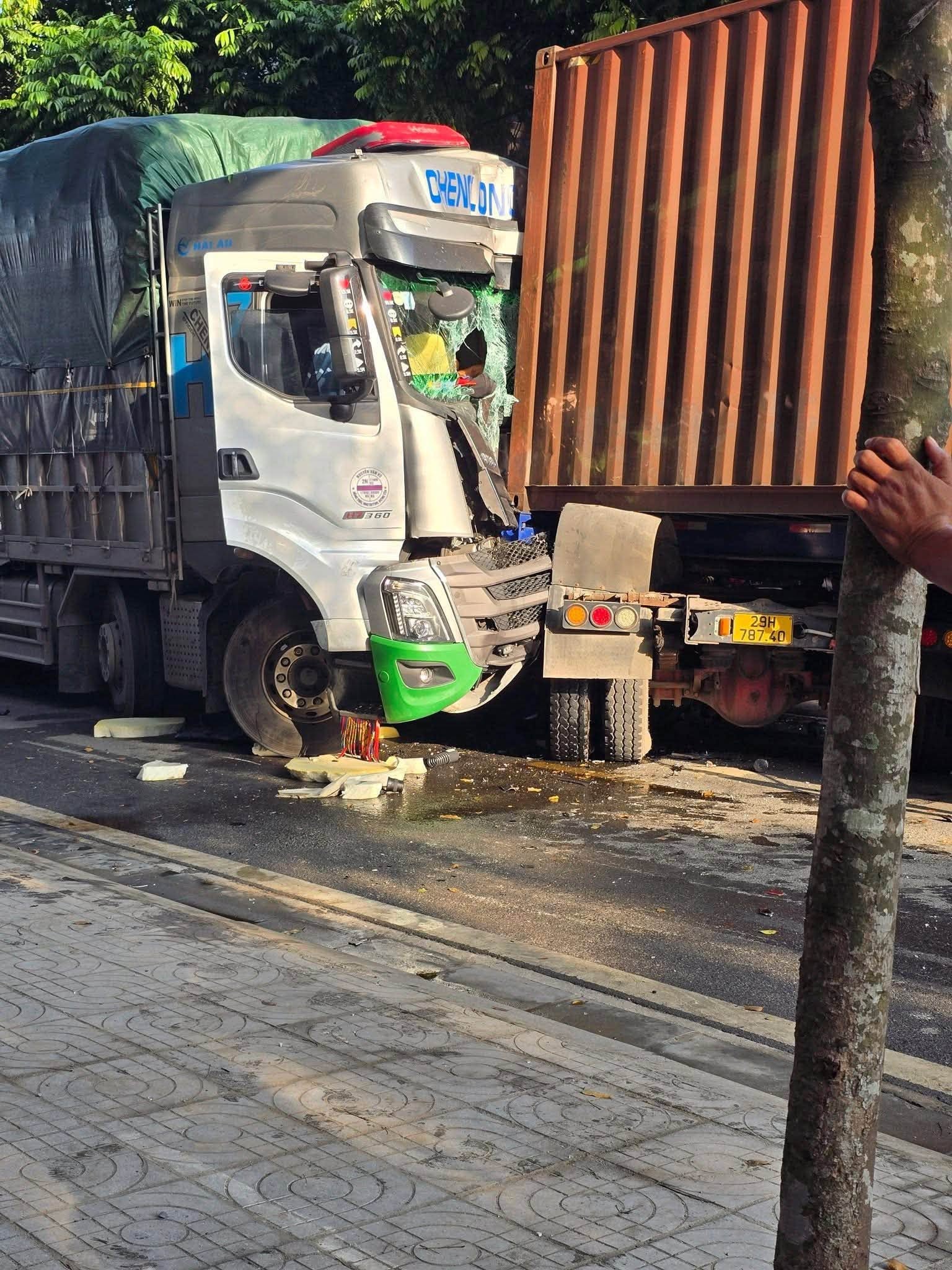 Tổng hợp tin tức tai nạn giao thông mới nhất ngày hôm nay 20/10/2026 Tổng hợp tin tức tai nạn giao thông mới nhất ngày hôm nay 20/10/2026
