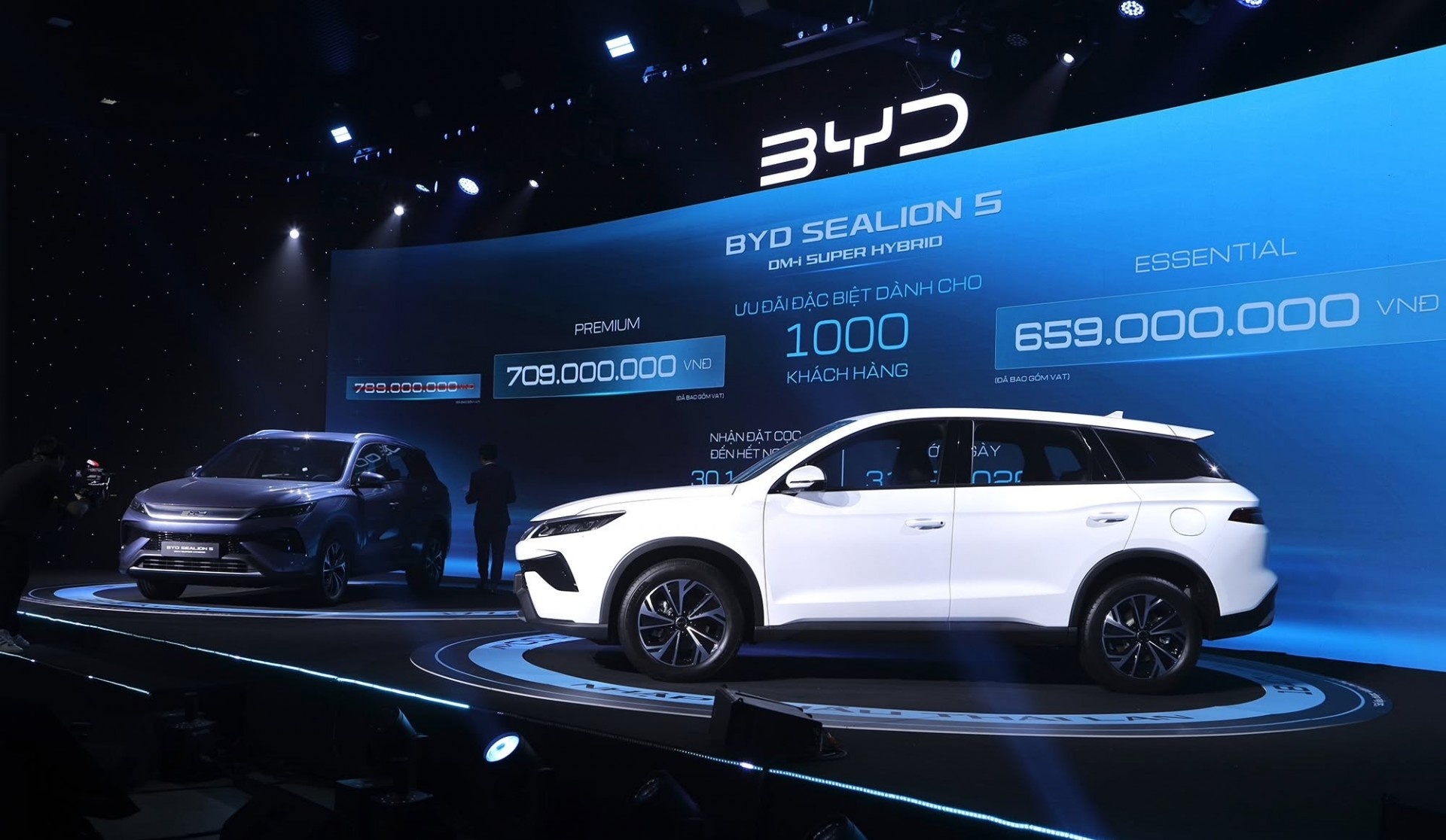 BYD Sealion 5 có hai phiên bản, chênh 50 triệu được thêm gì? BYD Sealion 5 có hai phiên bản, chênh 50 triệu được thêm gì?