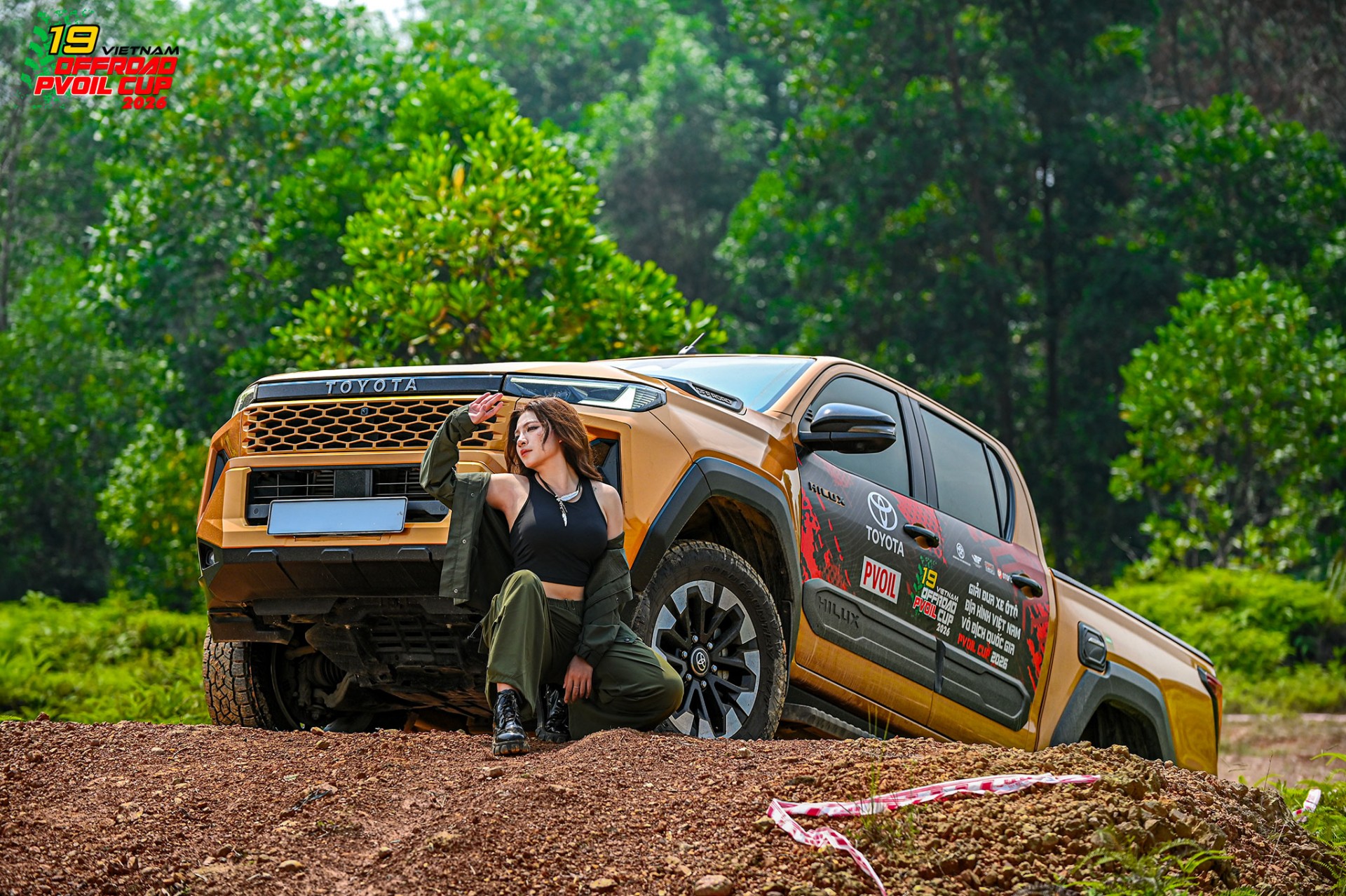 Toyota Hilux Trailhunter khoe diện mạo mới trước thềm VOC 2026 Toyota Hilux Trailhunter khoe diện mạo mới trước thềm VOC 2026