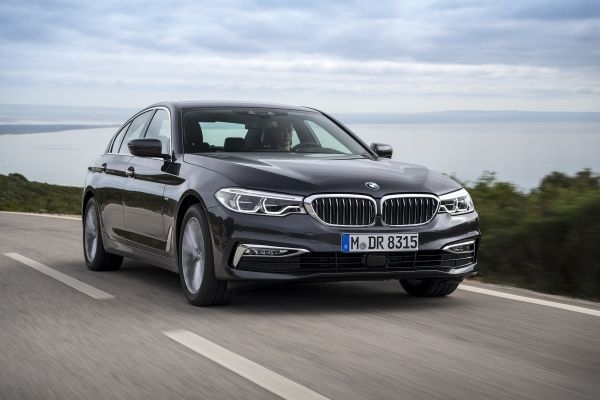 BMW 5-Series thế hệ mới chuẩn bị xuất hiện tại Việt Nam bmw 5 series the he moi chuan bi xuat hien tai viet nam