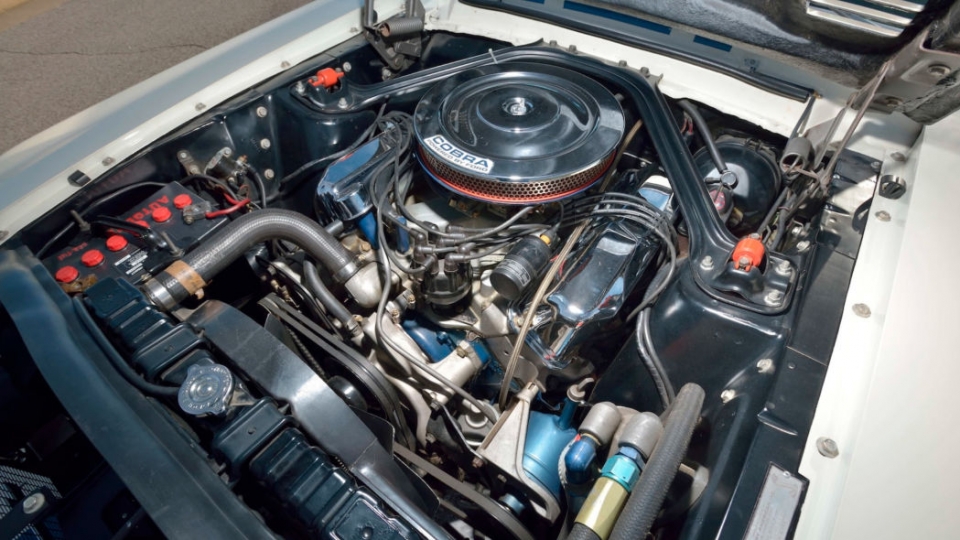 Ford Mustang Shelby GT500 đời 1967 đắt nhất lịch sử giá 52 tỷ đồng ford mustang shelby gt500 doi 1967 dat nhat lich su dau gia thanh cong gia 52 ty dong