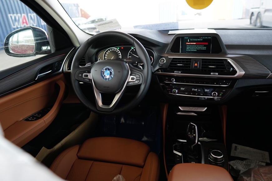 BMW X4 thế hệ mới cập cảng, giá xấp xỉ 3 tỷ đồng bmw x4 the he moi cap cang san sang ra mat viet nam