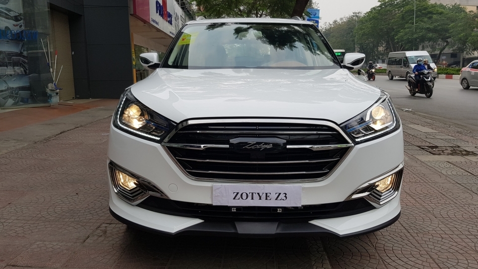 Nhiều chủ xe "Range Rover Evoque" Trung Quốc Zotye Z3 bức xúc vì mua xe chưa đủ giấy tờ