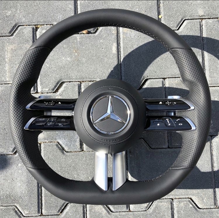 Lộ thiết kế vô lăng của Mercedes-Benz E-Class thế hệ mới: Thanh mảnh và hiện đại lo thiet ke vo lang cua mercedes benz s class the he moi thanh manh va hien dai