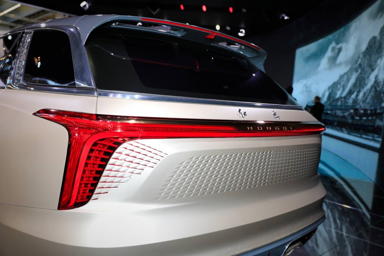SUV Trung Quốc chạy điện sao chép thiết kế Rolls-Royce suv trung quoc chay dien sao chep thiet ke rolls royce