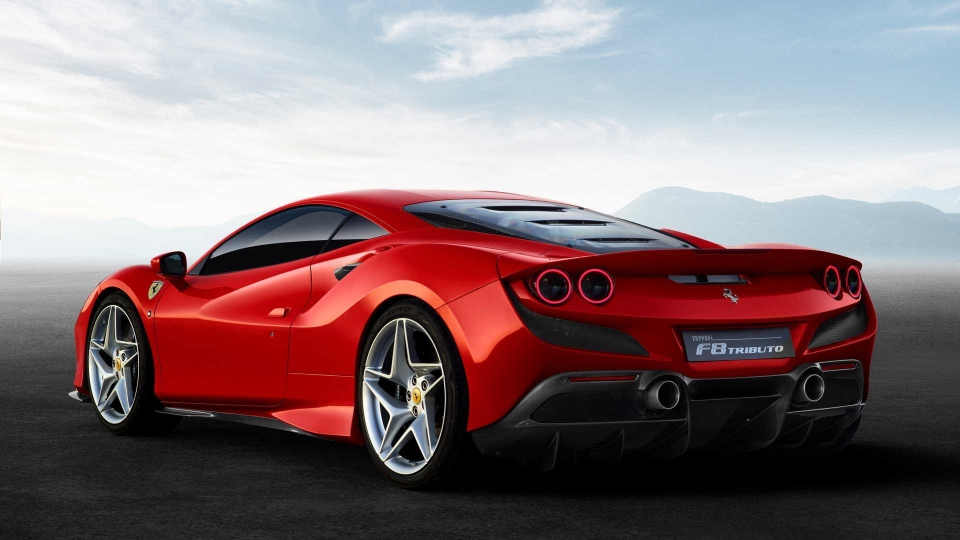 Ferrari F8 Tributo ra mắt, kỳ phùng địch thủ của Lamborghini Huracan Evo ferrari f8 tributo ra mat ky phung dich thu cua lamborghini huracan evo