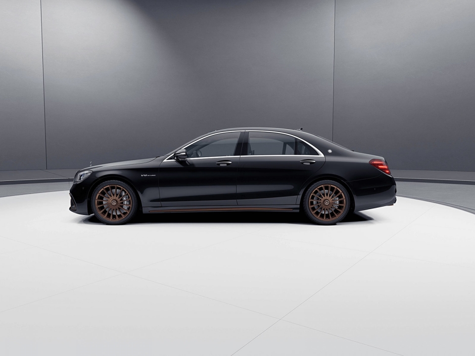 mercedes benz noi loi tam biet s65 amg voi phien ban gioi han final edition