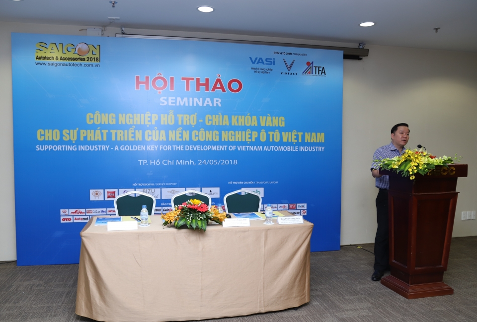 den saigon autotech 2019 de xem giai dau am thanh xe hoi va trinh dien drift man nhan