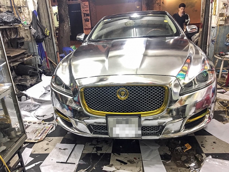 Jaguar XJL giá 6 tỷ đồng "diện áo mới" jaguar xjl gia 6 ty dong dien ao moi