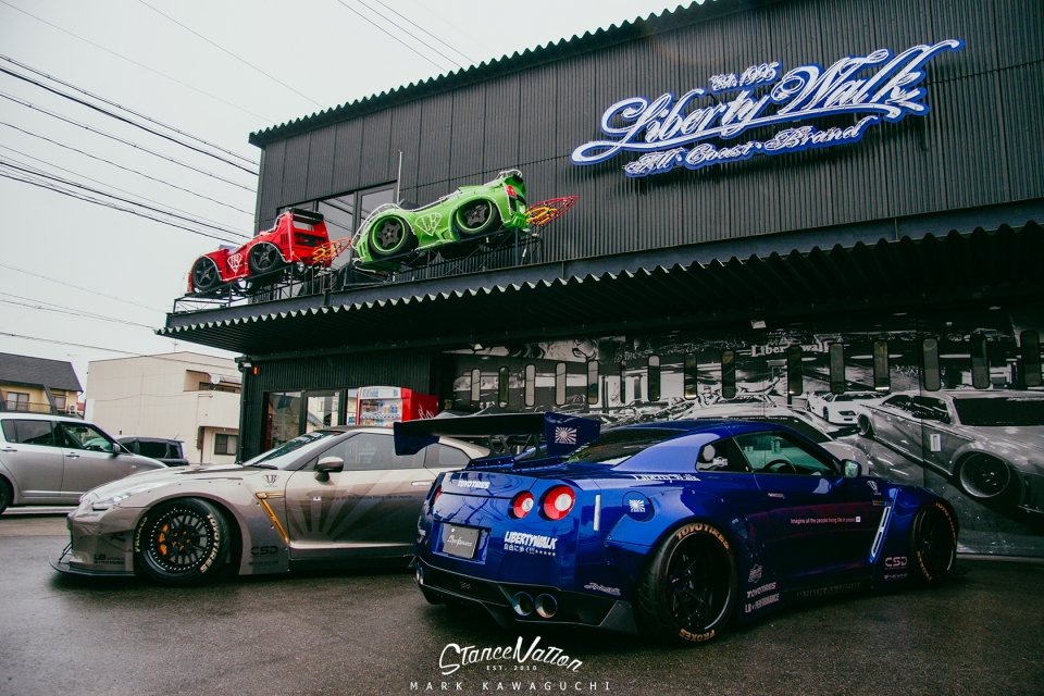 Hãng độ nổi tiếng của Nhật Bản Liberty Walk chính thức có mặt tại Việt Nam hang do noi tieng cua nhat ban liberty walk chinh thuc co mat tai viet nam