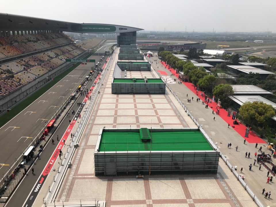 trai nghiem lam tinh nguyen vien o duong dua f1 thuong hai grandprix 2019