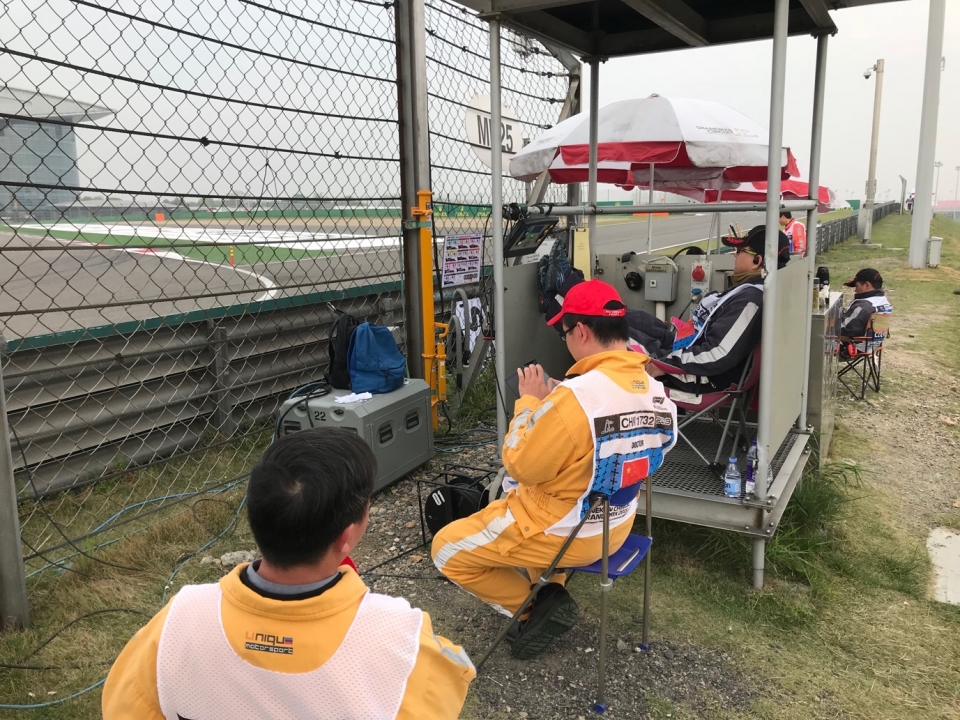 trai nghiem lam tinh nguyen vien o duong dua f1 thuong hai grandprix 2019