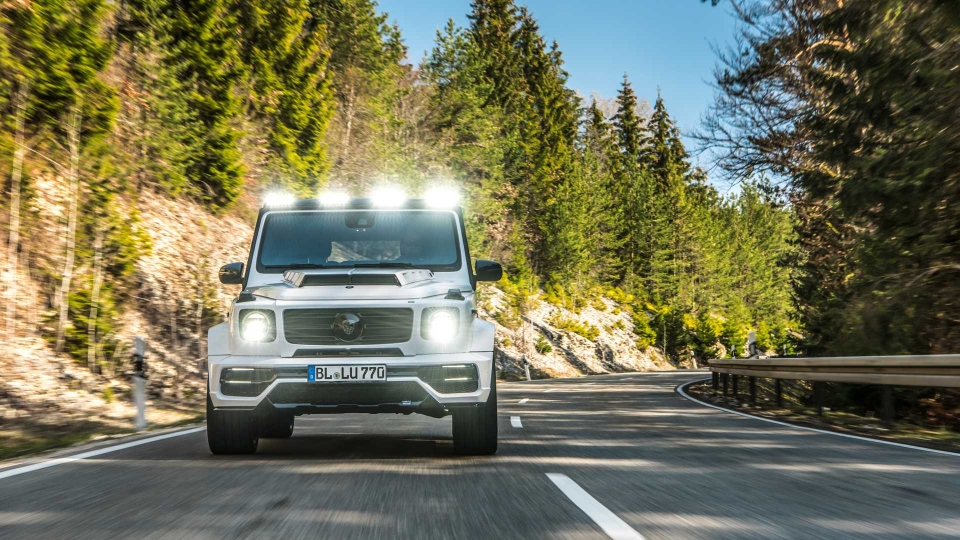 Mercedes-Benz G63 AMG độ 6 ống xả siêu cơ bắp của Lumma Design mercedes benz g63 amg do 6 ong xa sieu co bap cua lumma design