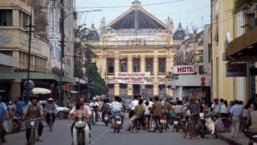 nguoi ha noi di xe gi nhung nam 90