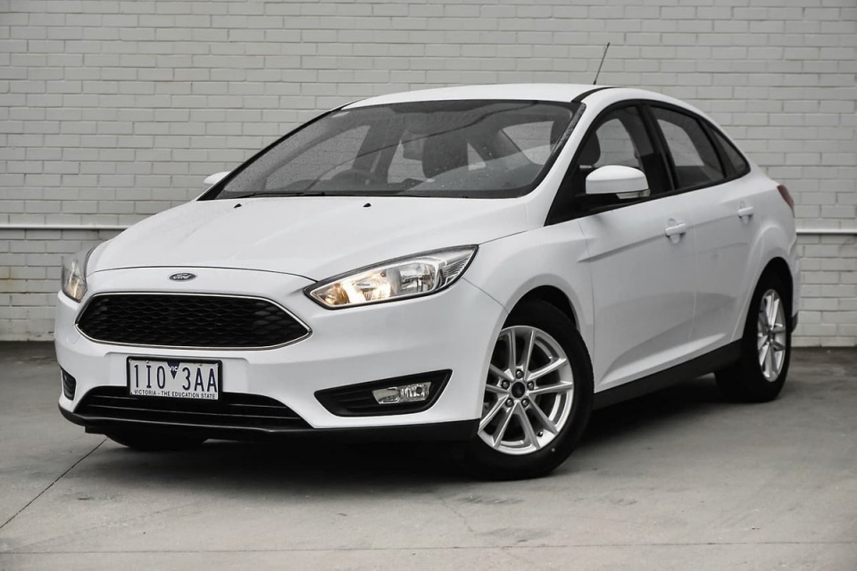 so sanh focus trend va mazda 3 15 chon my hay nhat