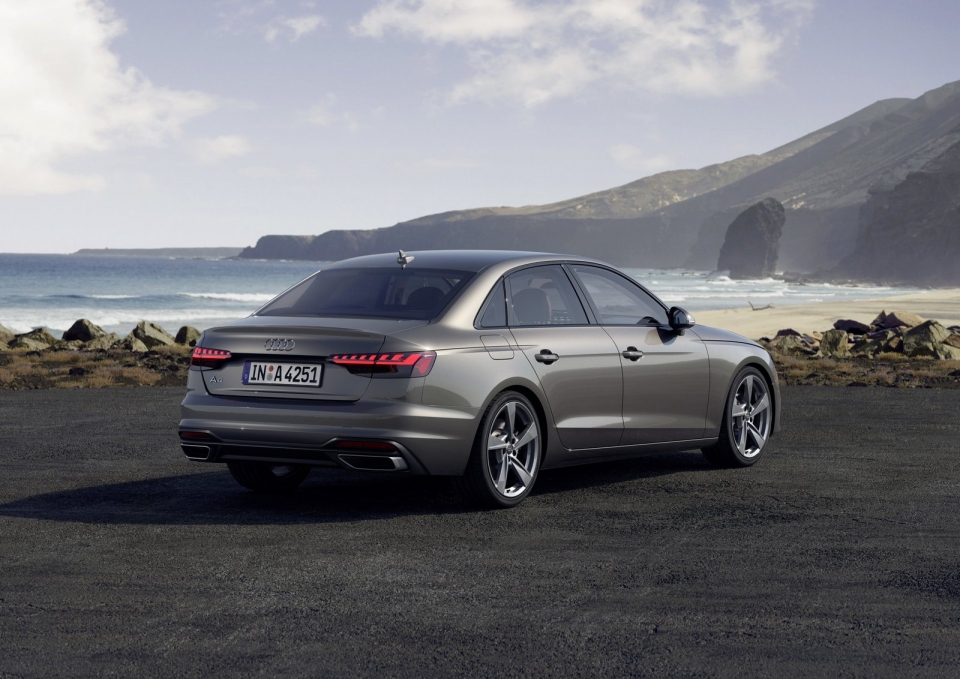 Audi giới thiệu A4 2020 với nhiều tính năng hấp dẫn audi a4 2020 ra mat voi nhieu nang cap ve tinh nang va trang bi