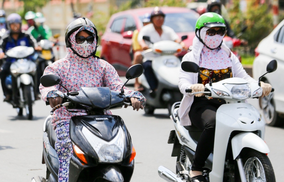 6 bí kíp bỏ túi giúp phái đẹp lái xe an toàn hơn 6 bi kip bo tui giup phai dep lai xe an toan hon
