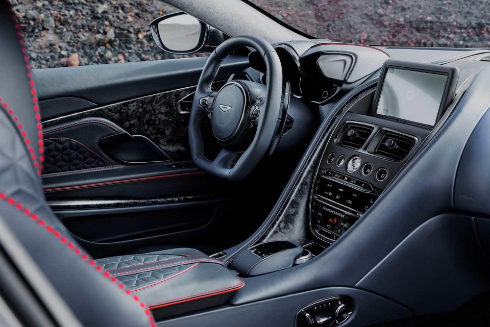 Aston Martin trình làng DBS Superleggera 700 mã lực dbs superleggera sieu xe moi nhat cua aston martin trinh lang