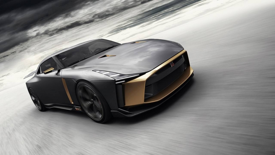 Hãng thiết kế xe VinFast tung ra phiên bản Nissan GT-R đặc biệt nissan ket hop cung italdesign tung ra chiec gtr ban ky niem 50 nam