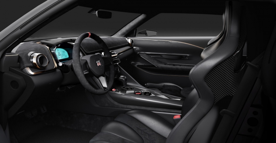 Hãng thiết kế xe VinFast tung ra phiên bản Nissan GT-R đặc biệt nissan ket hop cung italdesign tung ra chiec gtr ban ky niem 50 nam