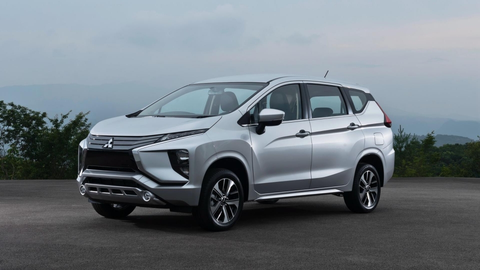 Toyota Avanza: MPV giá rẻ nhưng chưa thu hút người tiêu dùng Việt toyota avanza mpv gia re nhung dat