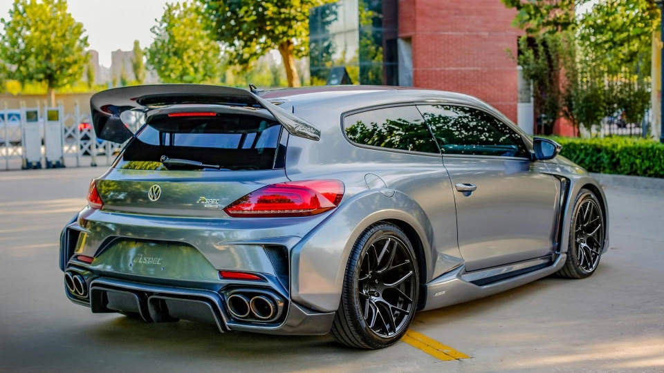 Volkswagen Scirocco 2011 độ "khủng" rao bán chỉ ngang Mazda 3 mua mới xe the thao volkswagen scirocco 2011 do khung rao ban chi ngang mazda 3 mua moi