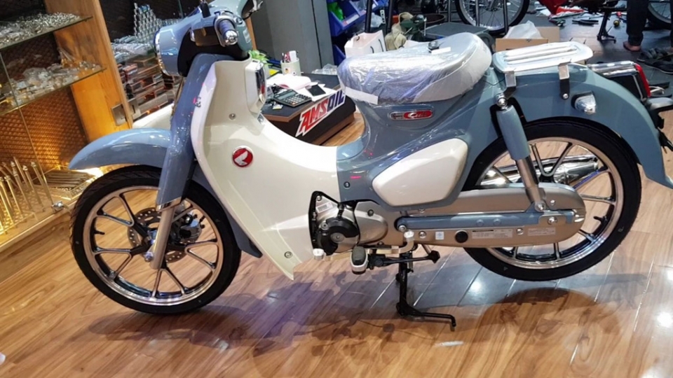 Honda Super Cub C125 đầu tiên tại Việt Nam giá 100 triệu chiem nguong honda super cub c125 dau tien tai viet nam