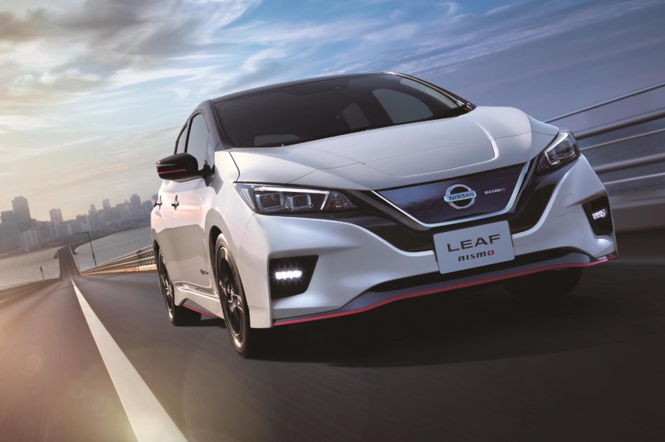 Nissan chuẩn bị bán ra xe điện Leaf Nismo
