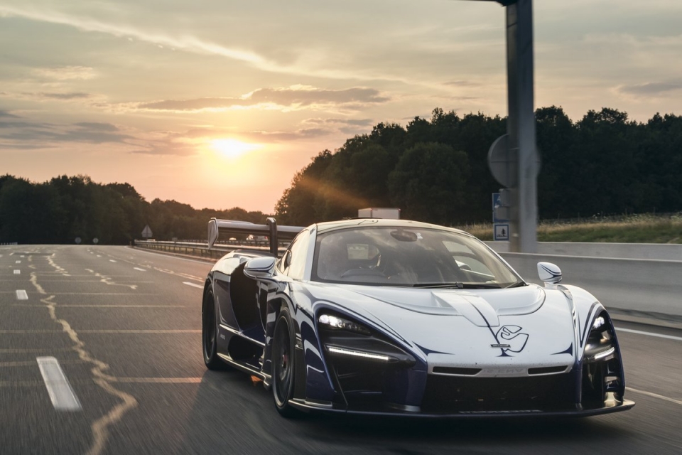 day la cach mclaren senna so thu tu 001 duoc chuyen den tay khach hang