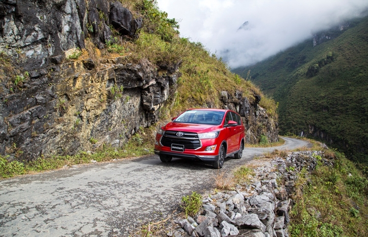 Toyota Innova: Mẫu xe đích thực dành cho gia đình Việt toyota innova mau xe dich thuc danh cho gia dinh viet