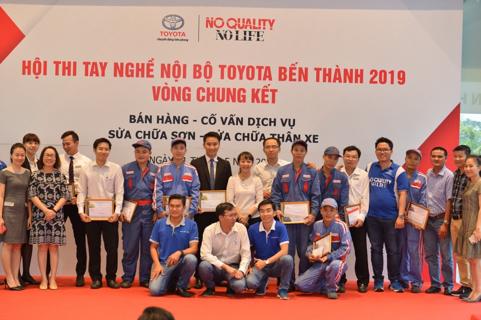 Toyota Bến Thành và 20 năm tận tâm với khách hàng toyota ben thanh va 20 nam tan tam voi khach hang