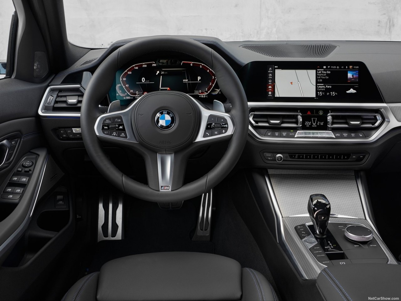gia bmw 330i m sport 2019 tai viet nam dat hon doi thu toi 400 trieu dong