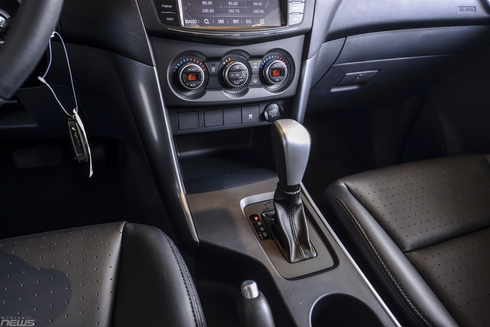 chi tiet mazda bt 50 2019 vua ra mat tai viet nam