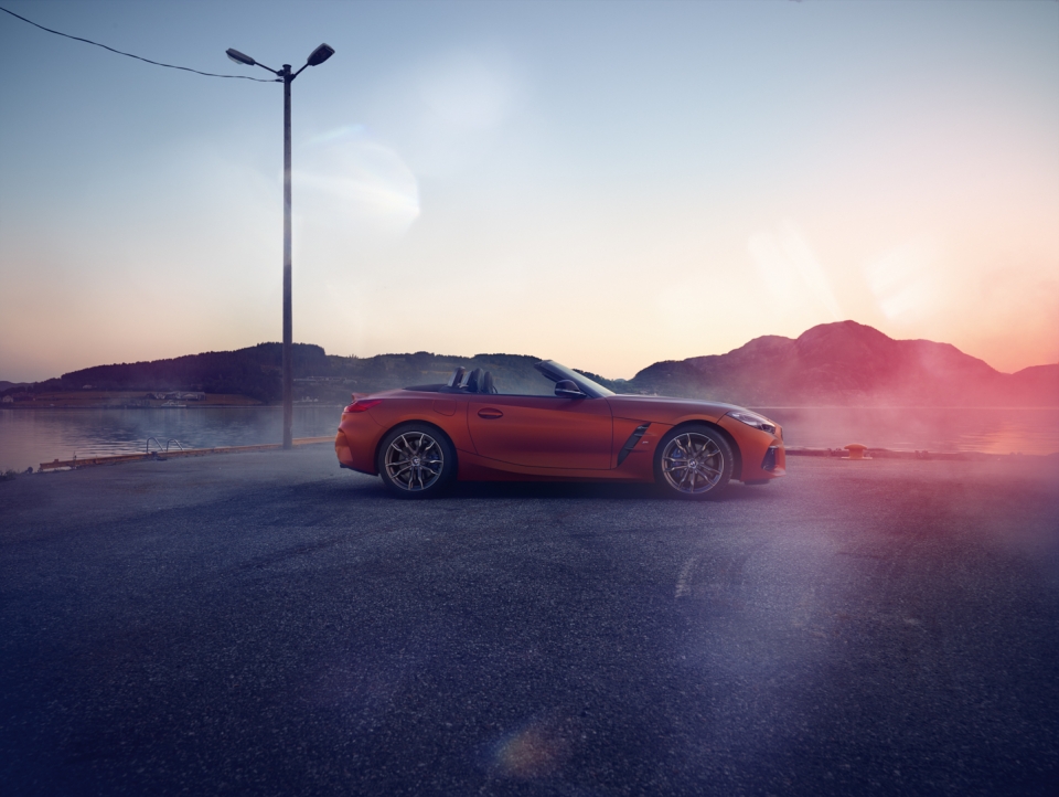 bmw z4 the he moi bat ngo bi lo anh phien ban hoan chinh