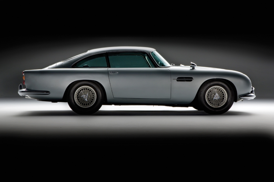 aston martin tai san xuat sieu xe cua diep vien 007 gia 80 ty dong