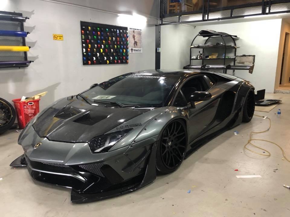 lamborghini aventador do bodykit liberty walk doc nhat vo nhi tai sai thanh