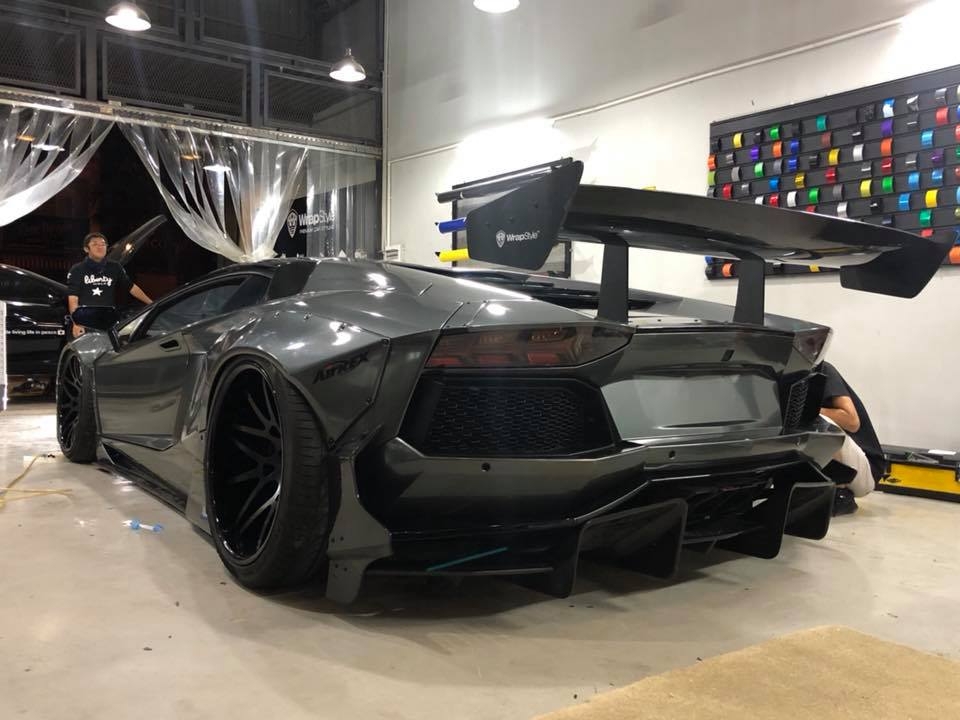 lamborghini aventador do bodykit liberty walk doc nhat vo nhi tai sai thanh