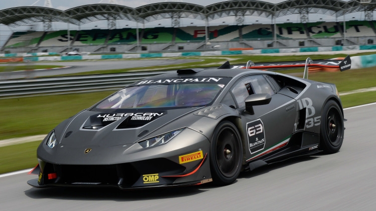 Cơ hội cho khách hàng Việt trải nghiệm cảm giác đua xe chuyên nghiệp cùng Lamborghini co hoi cho khach hang viet tra i nghie m cam giac dua xe chuyen nghiep cung lamborghini