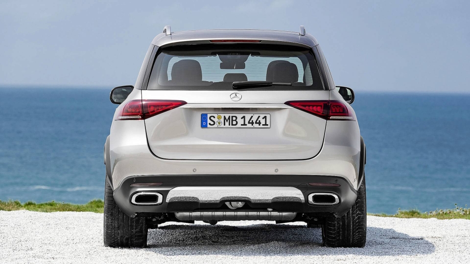 Mercedes-Benz giới thiệu GLE hoàn toàn mới, trang bị hàng loạt công nghệ tiên tiến mercedes benz gioi thieu gle hoan toan moi trang bi hang loat cong nghe tien tien