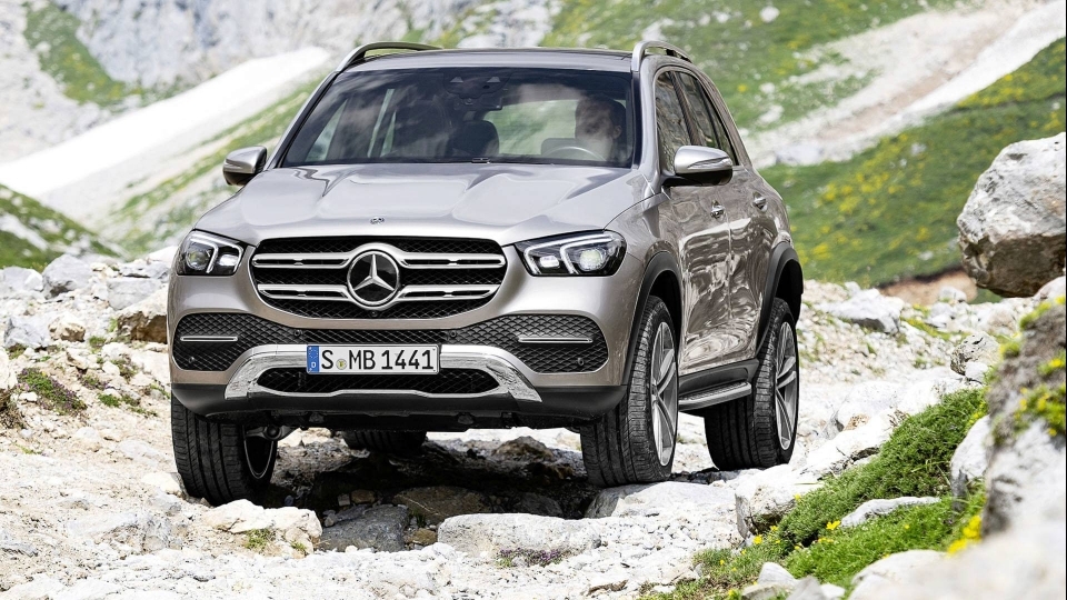 Mercedes-Benz giới thiệu GLE hoàn toàn mới, trang bị hàng loạt công nghệ tiên tiến