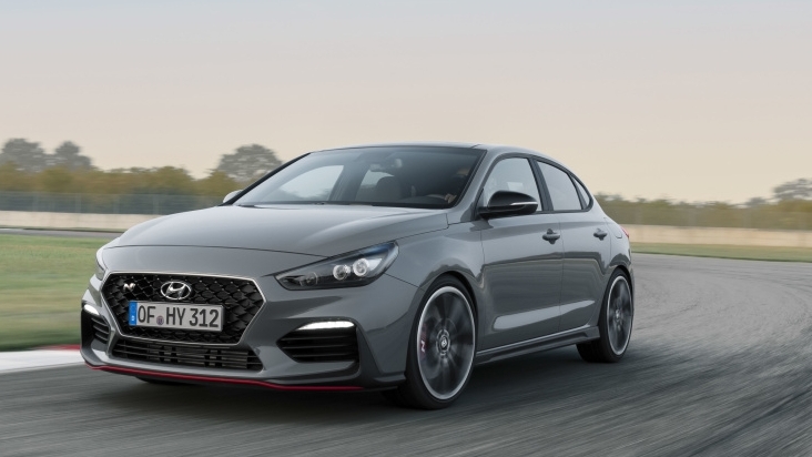 i30 Fastback N 2019 ra mắt: coupe 5 cửa hiệu suất cao đầu tiên của Hyundai