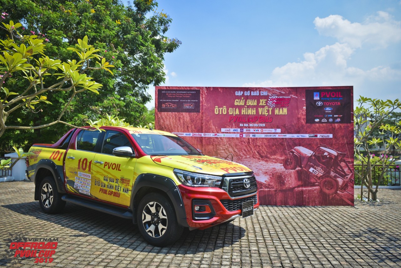 Ban tổ chức gặp gỡ báo chí và vận động viên trước sự kiện PVOIL VOC 2019 ban to chuc gap go bao chi va van dong vien truoc su kien pvoil voc 2019