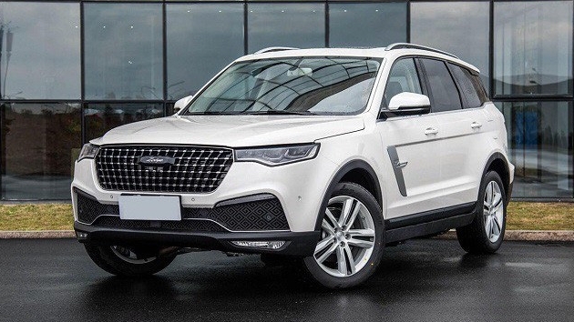 Zotye Z8 có thêm phiên bản 7 chỗ, trang bị động cơ mới khỏe hơn tất cả các đối thủ