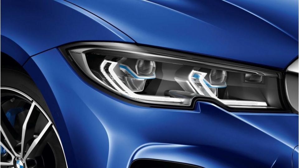 bmw 3 series 2019 ra mat paris motor show thiet ke ham ho hon phien ban cu