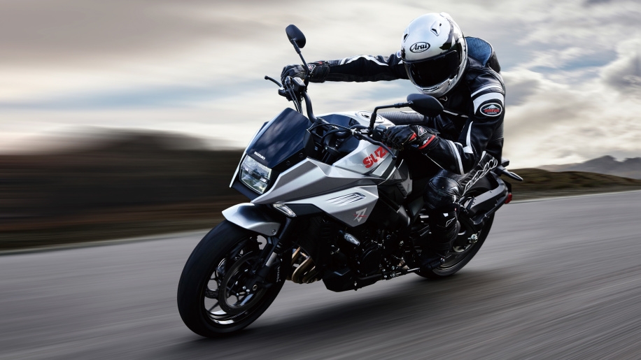 Suzuki hồi sinh mẫu xe Katana, phiên bản dễ "thuần" của GSX-1000R suzuki hoi sinh mau xe katana la phien ban de thuan cua gsx 1000r