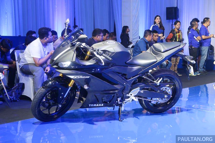 yamaha chinh thuc gioi thieu r3 va r25 moi cho thi truong thai lan