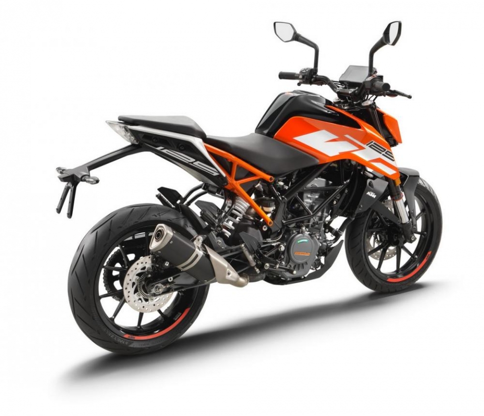 KTM Duke 125cc sắp ra mắt, ngoại hình như quái vật Duke 1290 ktm bo sung them phien ban 125cc cho duke 2019 ngoai hinh nhu quai vat duke 1290