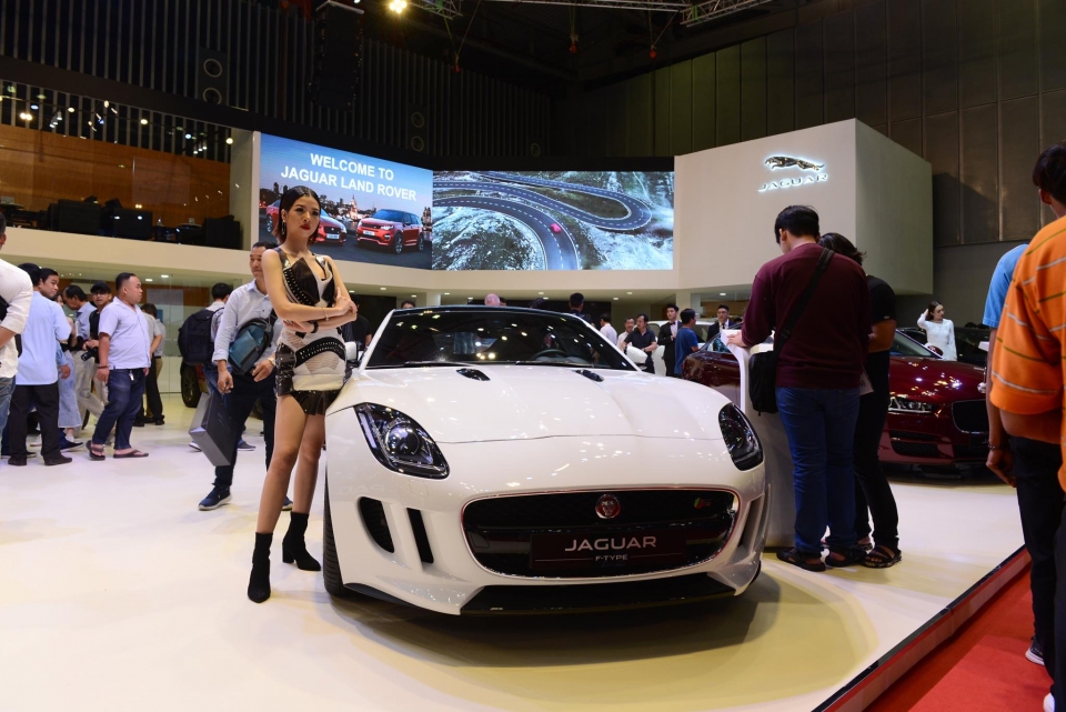Jaguar Land Rover và không gian sang trọng, thể thao vms2018 jaguar land rover va khong gian sang trong the thao