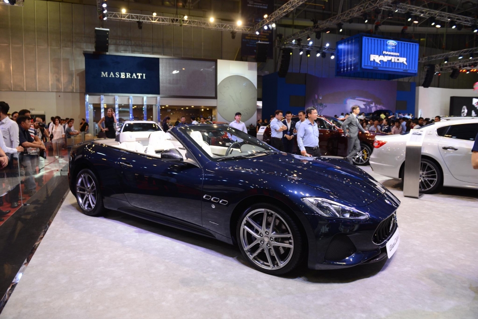 Ngắm dàn xe Ý của Maserati tại Việt Nam Motor Show 2018 vms2018 ngam dan xe y cua maserati tai viet nam motor show 2018