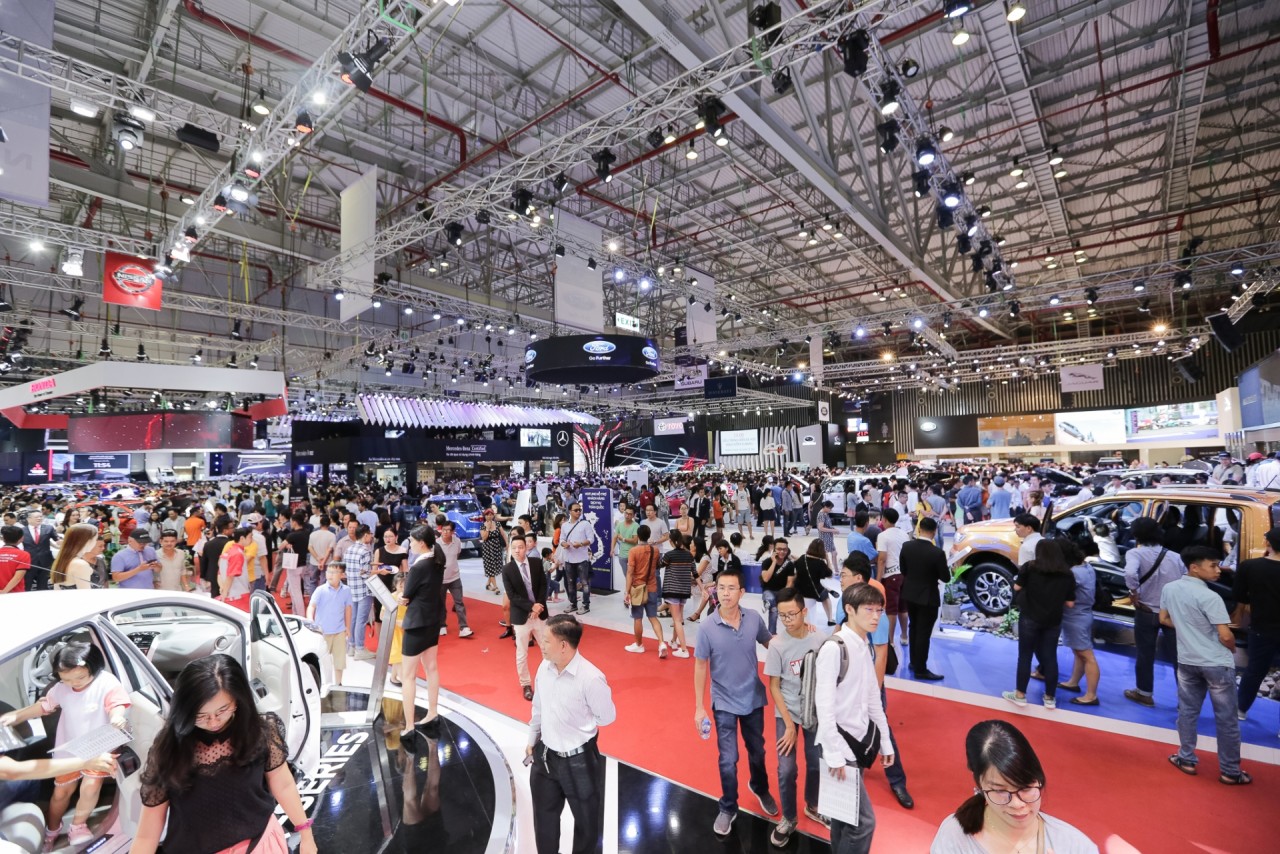 Vietnam Motor Show 2019 quản lý kém, chưa khai mạc ảnh xe mới đã lan tràn trên mạng vietnam motor show 2019 quan ly kem chua khai mac anh xe moi da lan tran tren mang